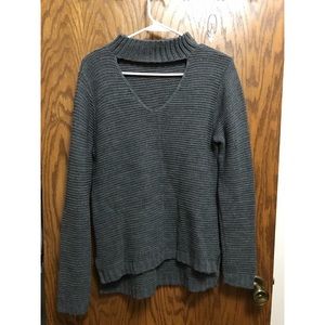 Grey neck collar sweater